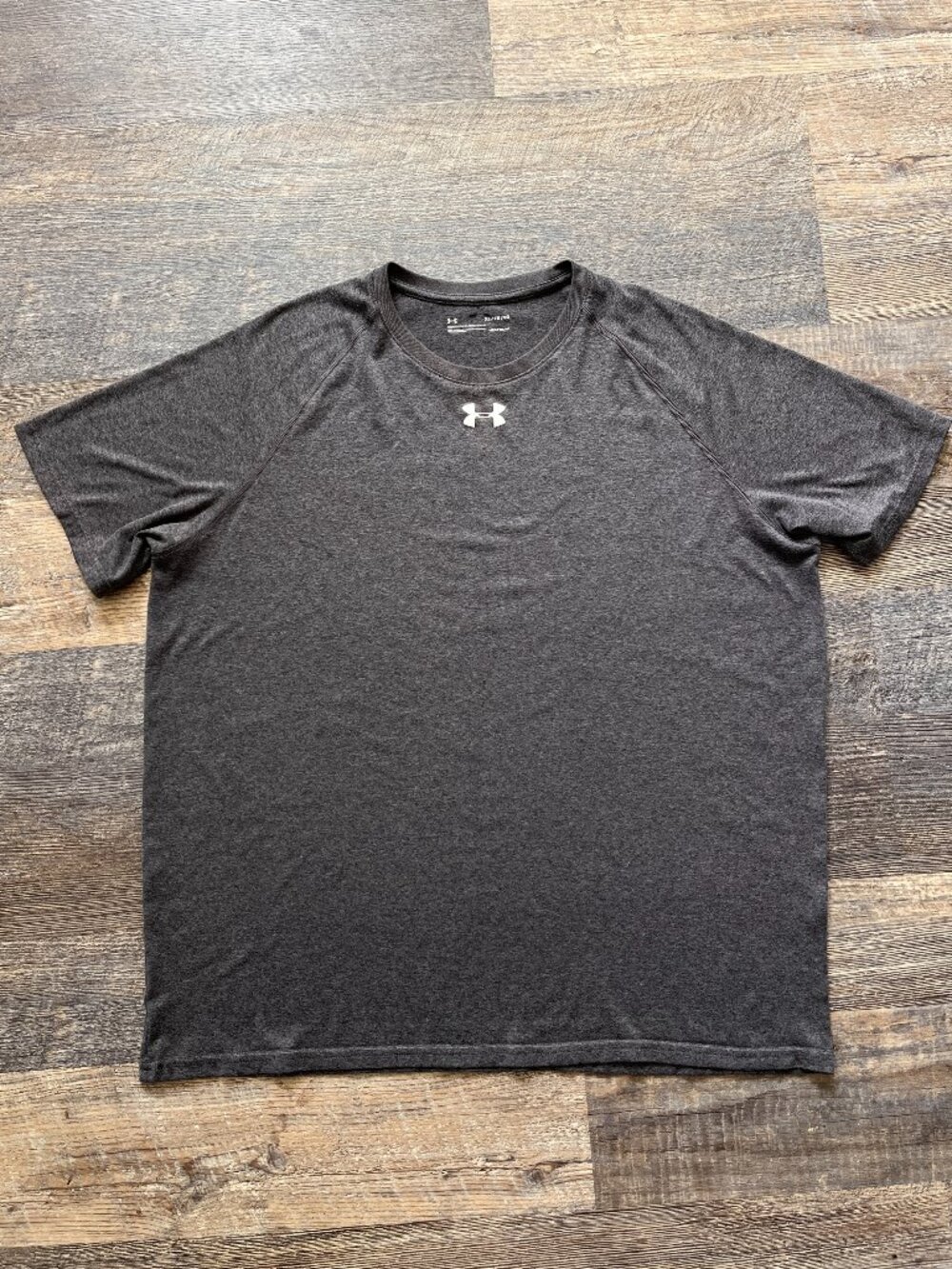 Under Armour HeatGear Men's Crewneck Short Sleeve Dark Heather Gray T-Shirt XL